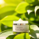 Retinoidy co to – przewodnik dla początkujących: od czego zacząć i czego unikać