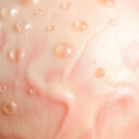 Bariera hydrolipidowa skóry – checklista: jak wdrożyć, łączyć i uniknąć łuszczenia